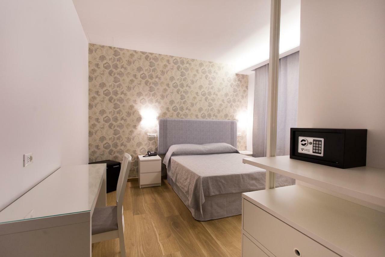 B&B Maria Rosaria Ladispoli Exterior photo